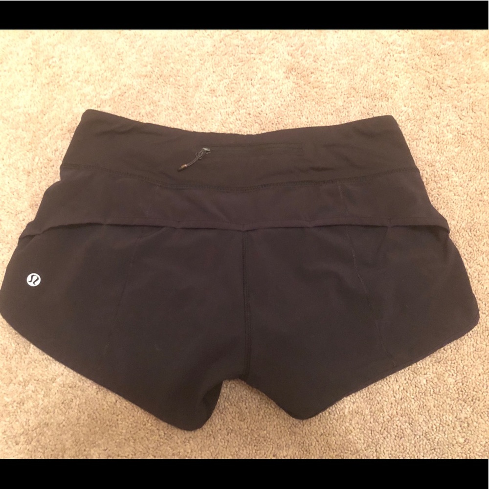Lululemon Black Speed Short 2.5” Size 4
